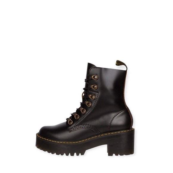 Dr. Martens Vintage Smooth Black Leona Boots Sz. 9​​​​​​​​​​​​